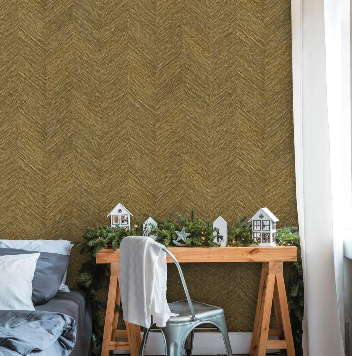 Odessa V Stripes - Brown Wallpaper